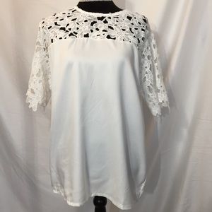 Sample Test blouse embroidery shoulders size L.